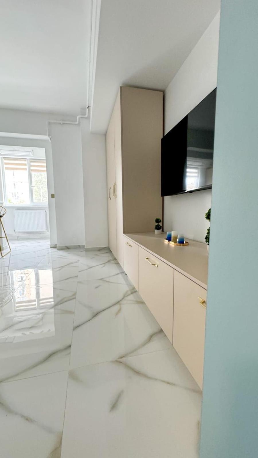 Erwins Studio Craiova Bagian luar foto